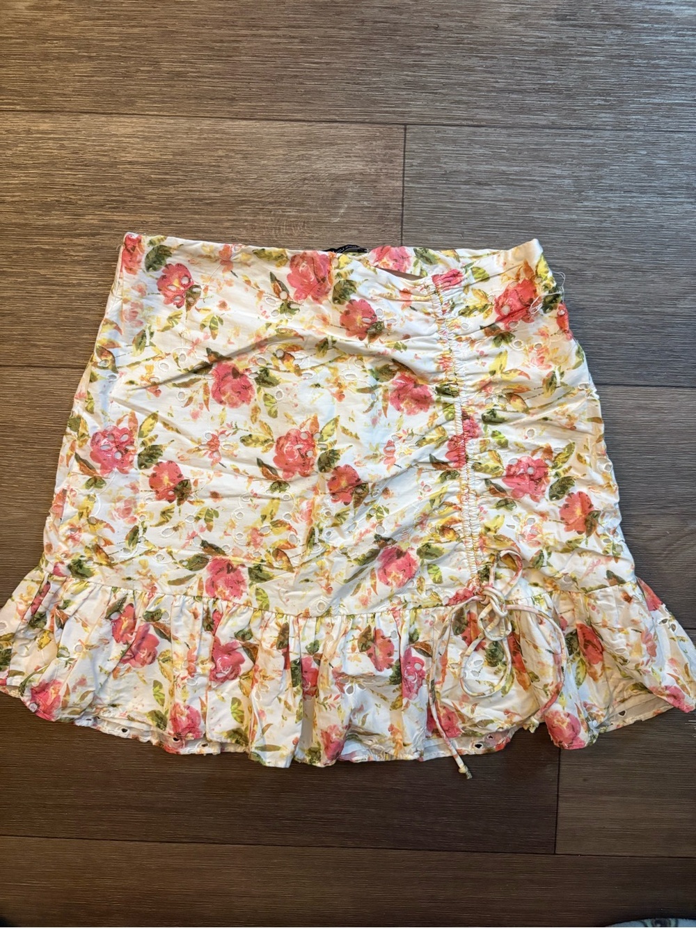 Zara Floral Eyelet Ruched Ruffle Mini Skirt Size Small
